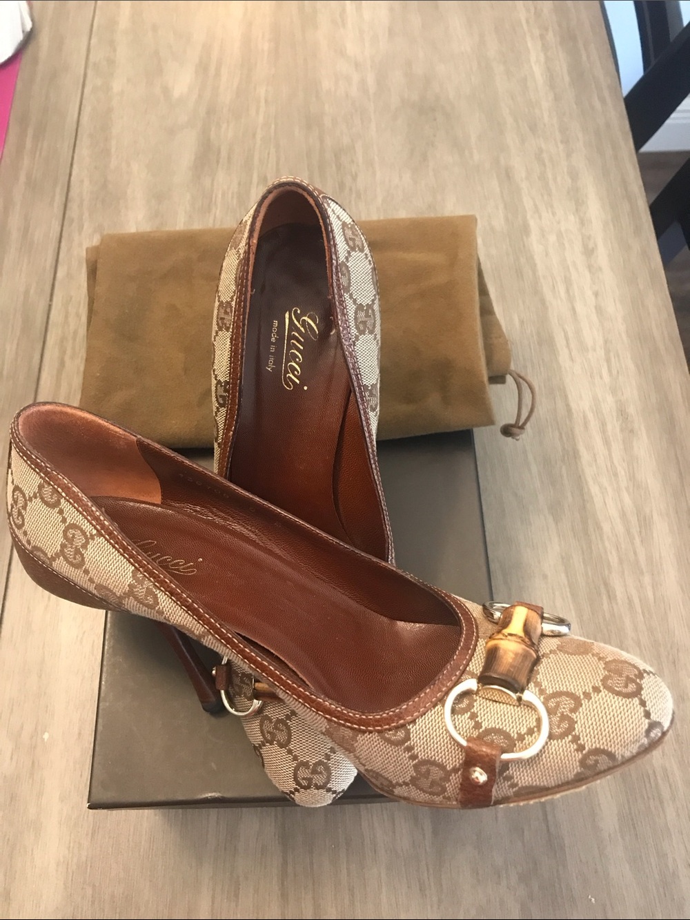 Gucci Beige/Brown GG Canvas Horsebit Heel Pumps - Picture 5 of 16